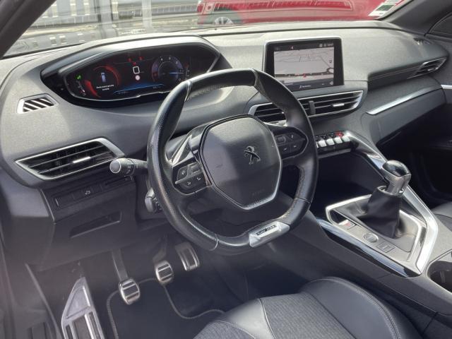 Peugeot 5008 image 8