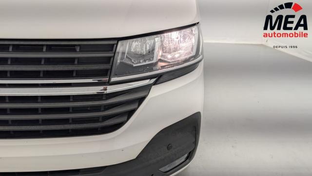 Volkswagen Transporter image 6