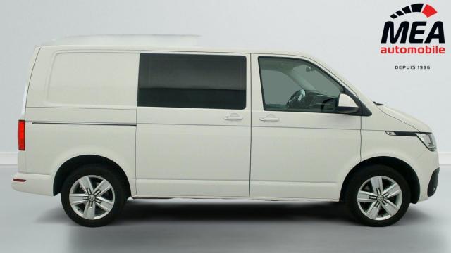 Volkswagen Transporter image 8