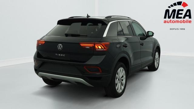 Volkswagen T-Roc image 3
