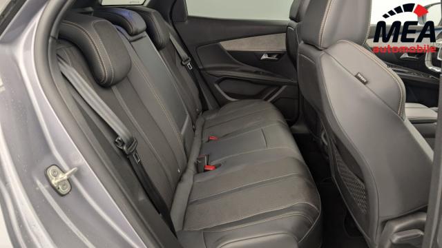 Peugeot 3008 image 2