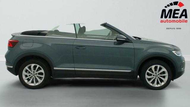 Volkswagen T-Roc image 2