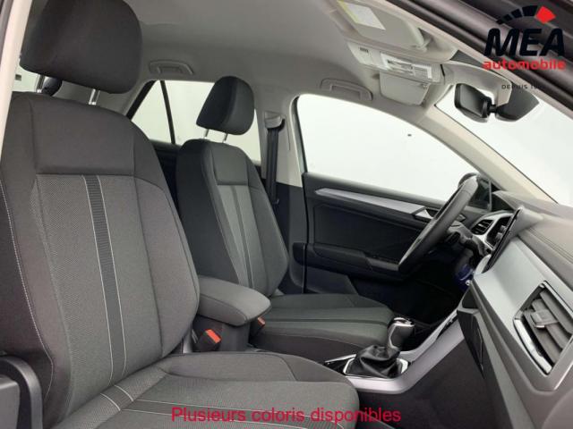 Volkswagen T-Roc image 8