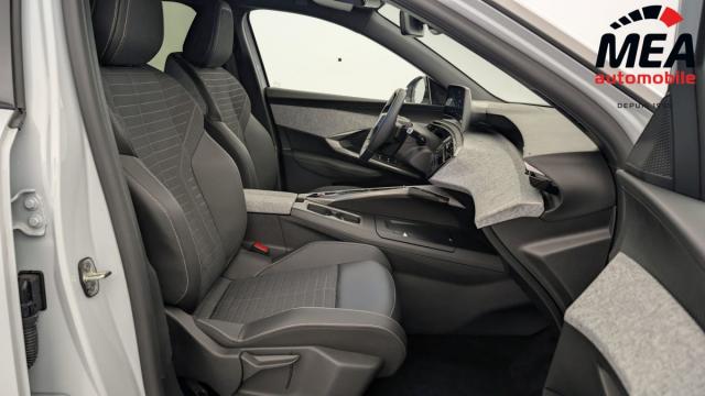 Peugeot 3008 image 2