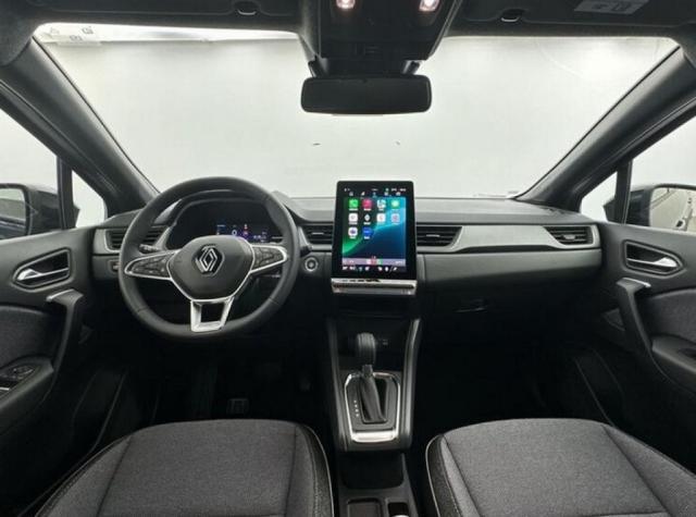 Renault Captur image 1