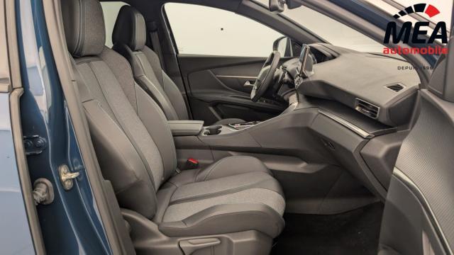 Peugeot 3008 image 8