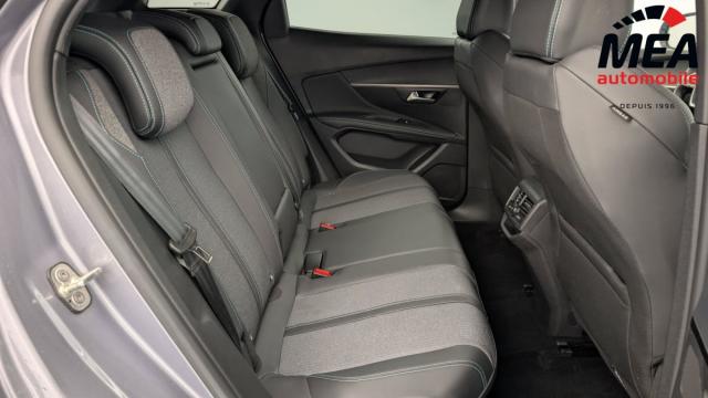 Peugeot 3008 image 2