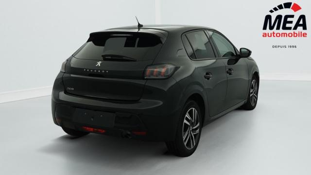Peugeot 208 image 8