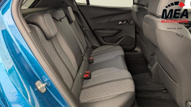 Peugeot 2008 image 7