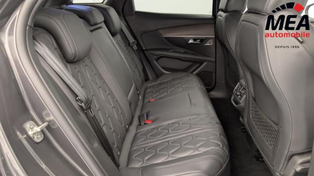 Peugeot 3008 image 2