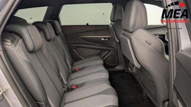 Peugeot 5008 image 6