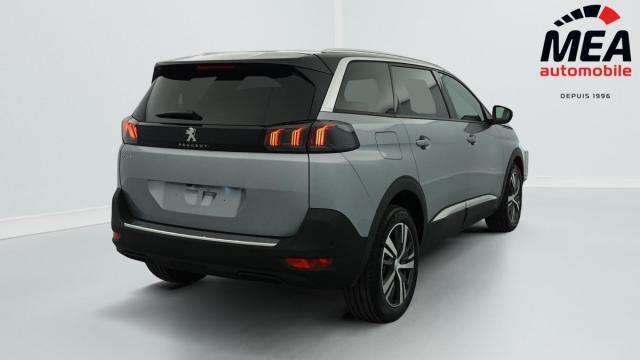Peugeot 5008 image 7