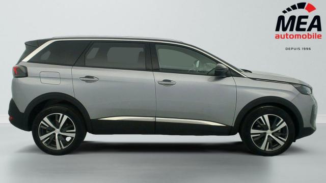 Peugeot 5008 image 9