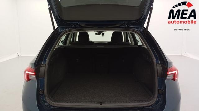 Skoda Octavia image 2