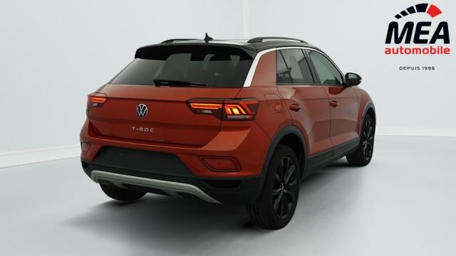 Volkswagen T-Roc image 9