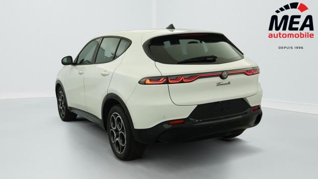 Alfa Romeo Tonale image 2