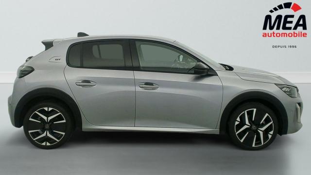 Peugeot 208 image 8