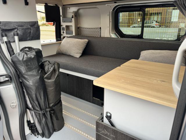 Renault Trafic image 6