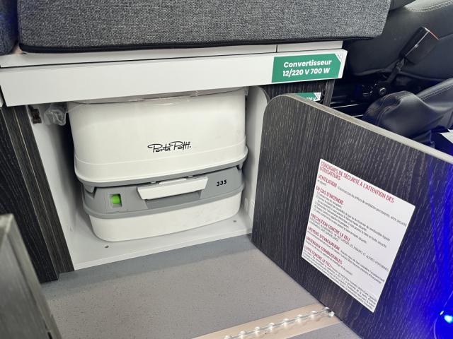 Renault Trafic image 4