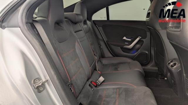 Mercedes Benz Cla image 2