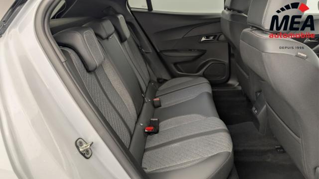 Peugeot 2008 image 5