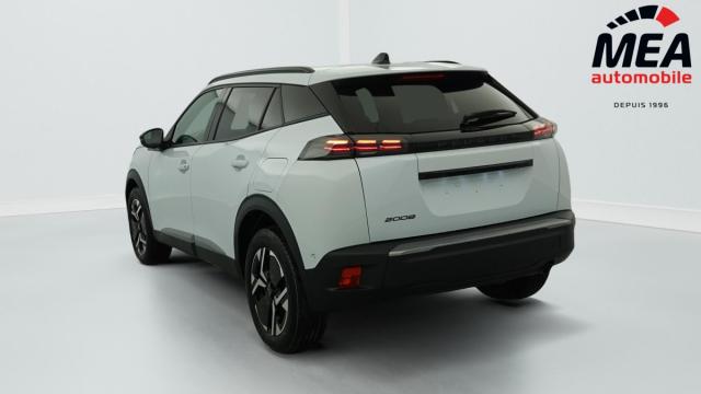 Peugeot 2008 image 3