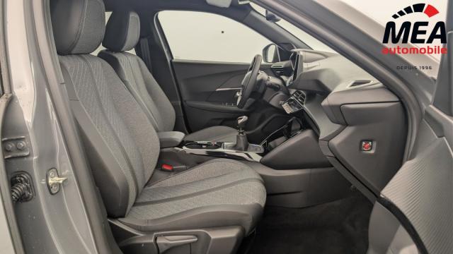 Peugeot 2008 image 8