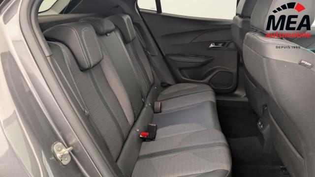 Peugeot 2008 image 1