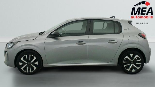 Peugeot 208 image 9