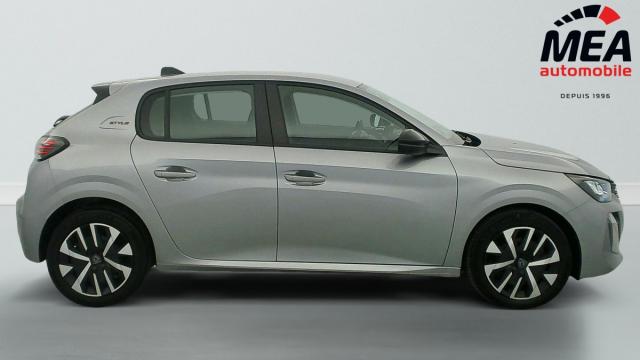 Peugeot 208 image 3