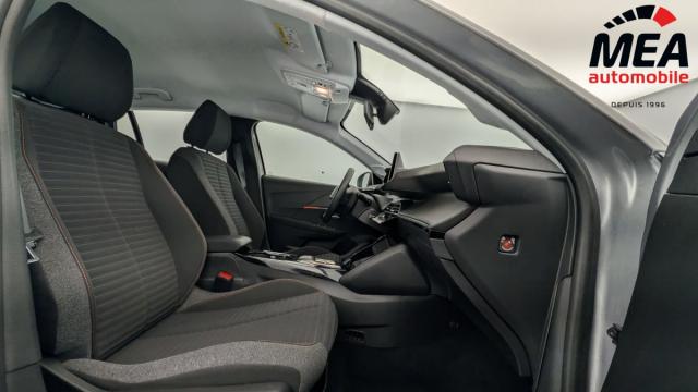 Peugeot 208 image 7