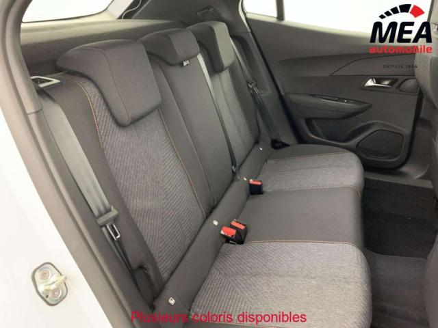 Peugeot 2008 image 8