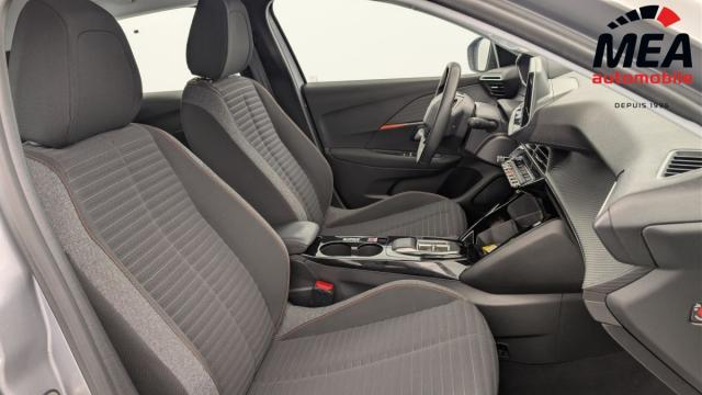 Peugeot 208 image 3