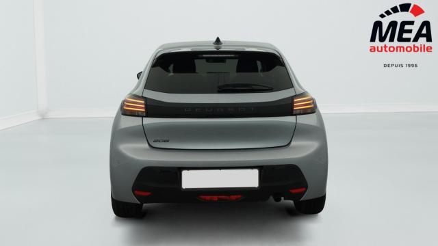 Peugeot 208 image 6