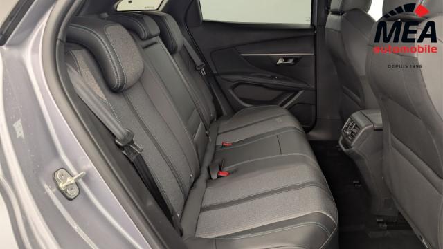 Peugeot 3008 image 3