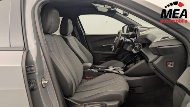 Peugeot 2008 image 9