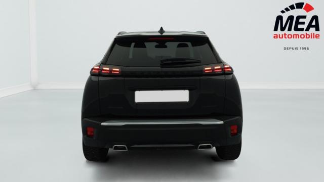 Peugeot 2008 image 2
