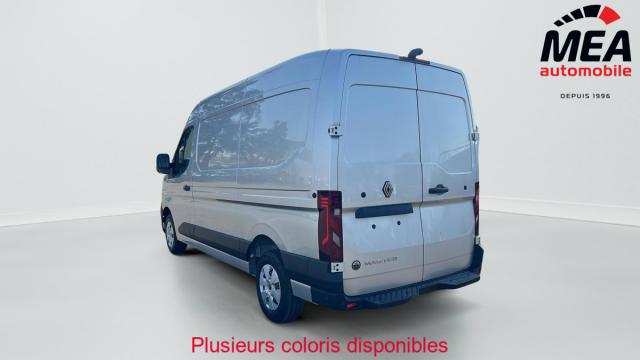 Renault Master image 9