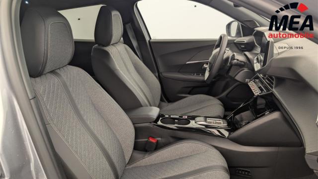 Peugeot 2008 image 9