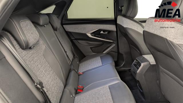 Peugeot 3008 image 8