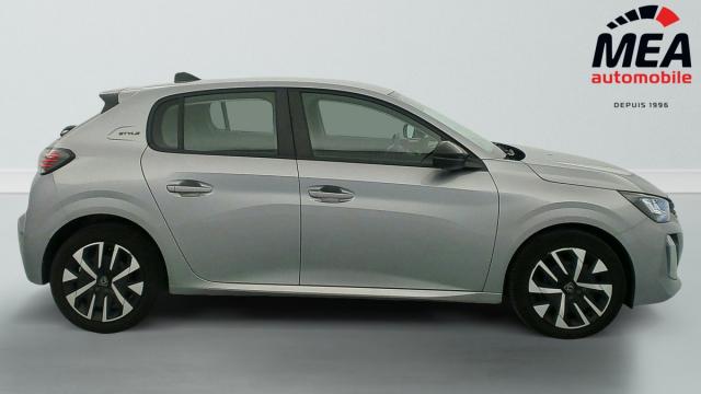 Peugeot 208 image 8