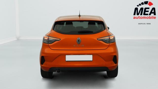 Renault Clio image 1