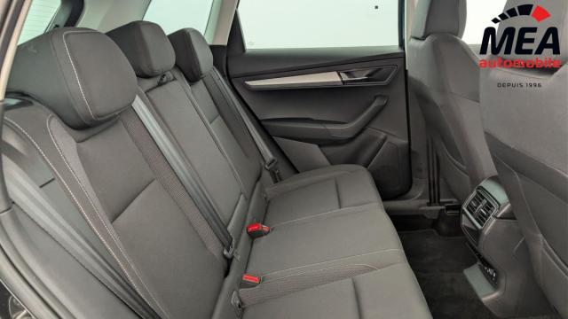 Skoda Karoq image 9