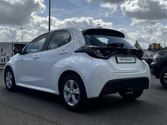 Toyota Yaris image 9