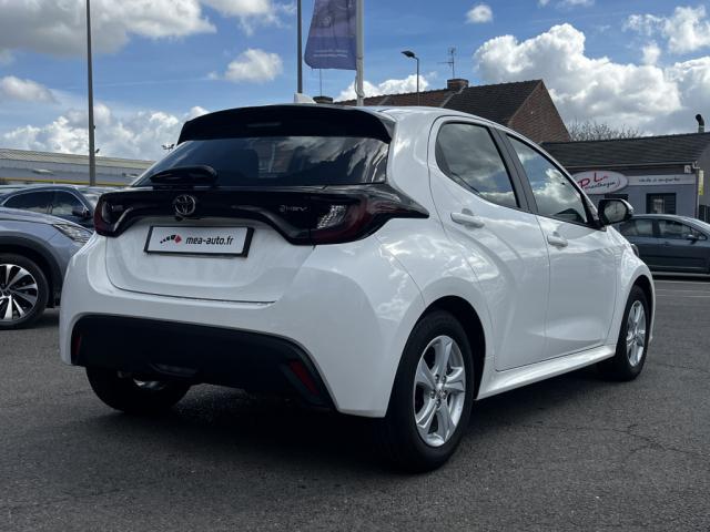 Toyota Yaris image 2