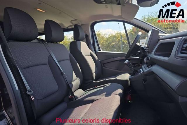 Renault Trafic image 8