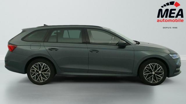 Skoda Octavia image 1