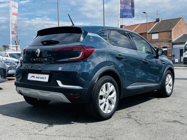 Renault Captur image 2