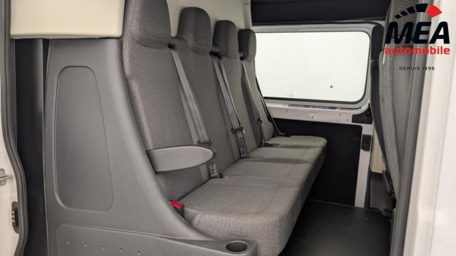 Peugeot Boxer image 3