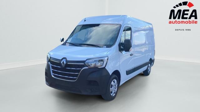 Renault Master image 1